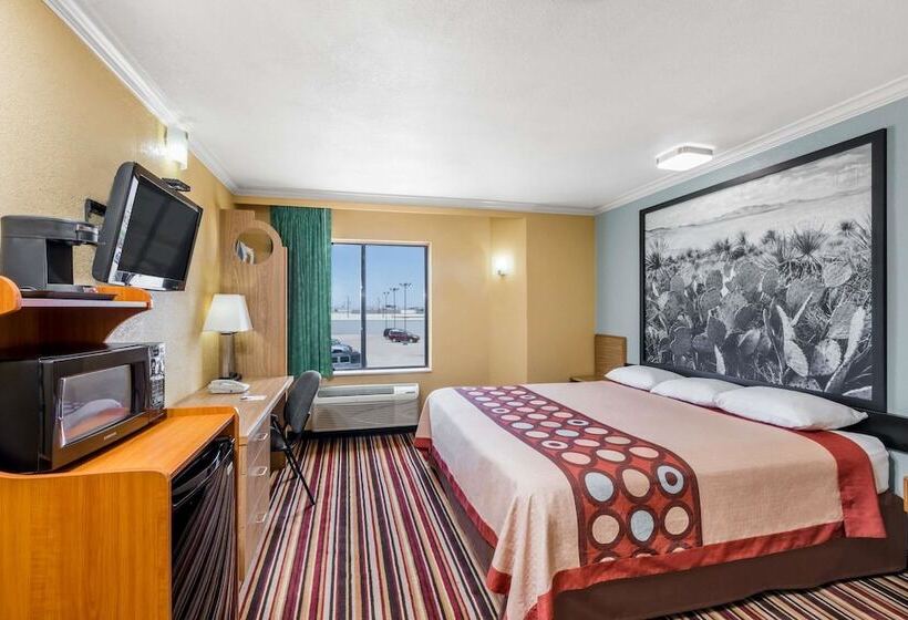هتل Super 8 By Wyndham Midland