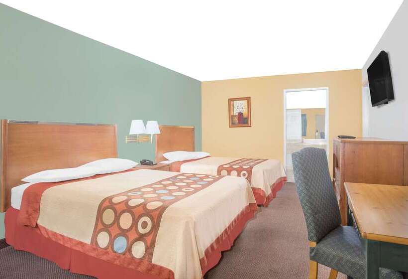 هتل Super 8 By Wyndham St. George Ut