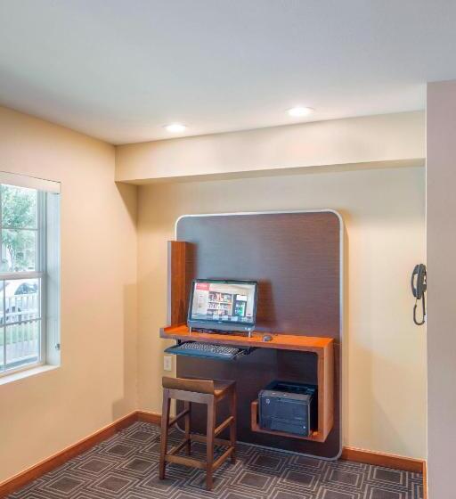 هتل Towneplace Suites By Marriott Portland Hillsboro