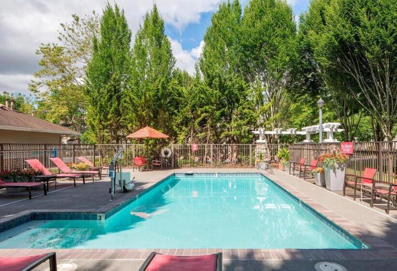 هتل Towneplace Suites By Marriott Portland Hillsboro