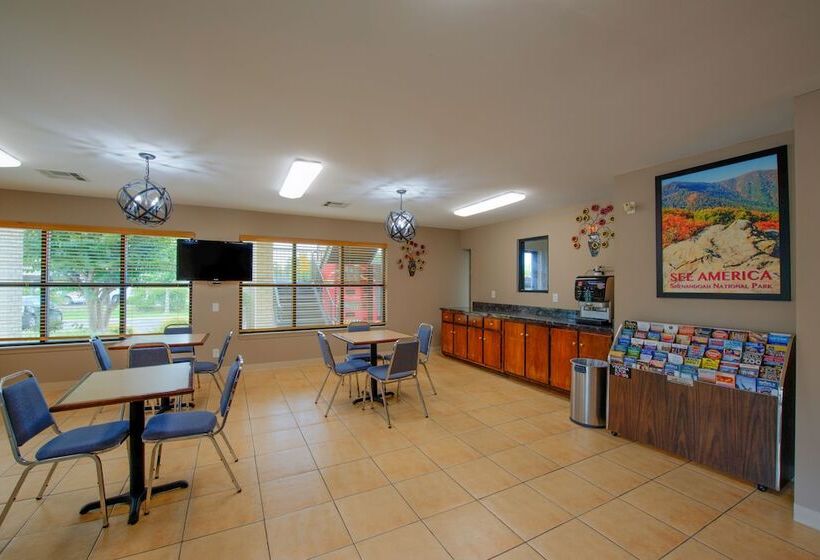 هتل Brentwood Inn & Suites