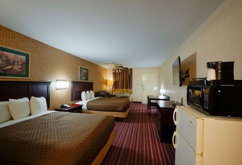 هتل Brentwood Inn & Suites