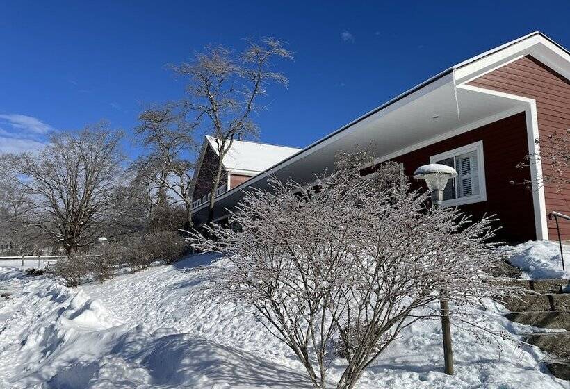 모텔 Stanford House