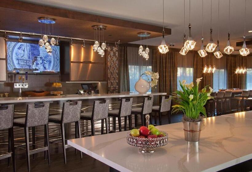 Silver Cloud Hotel   Seattle University Of Washington District