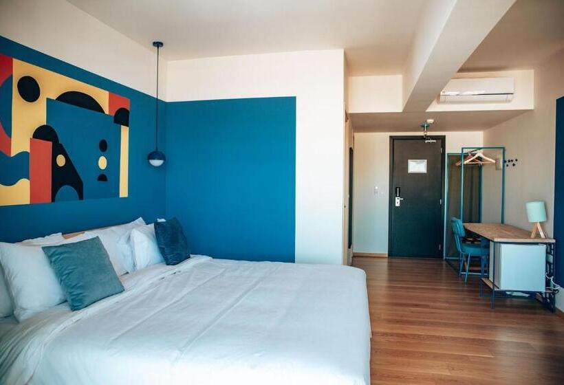 Общежитие Selina Athens Theatrou