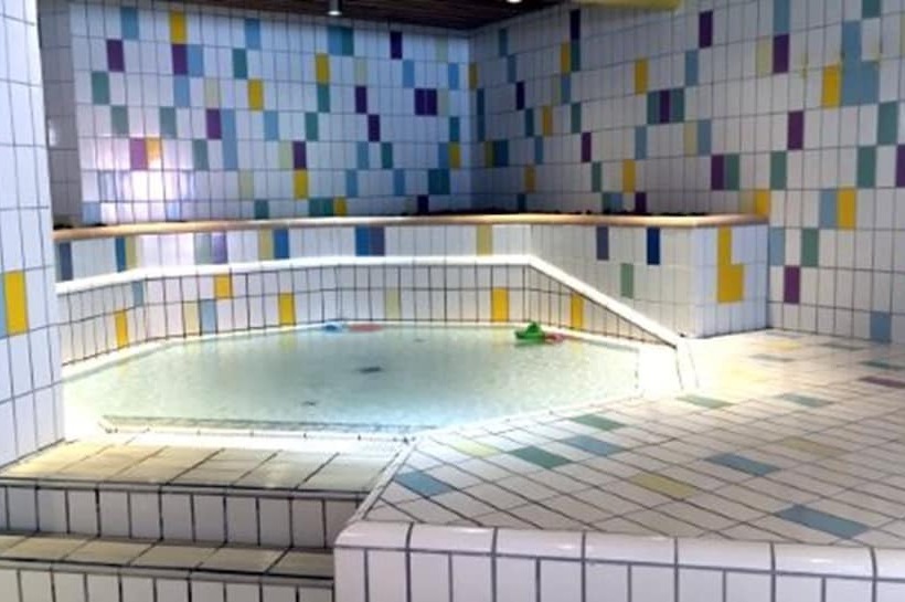 هتل Les Bains D'ovronnaz