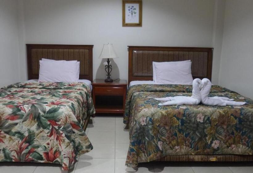 S & C Hotel Suites & Apartment