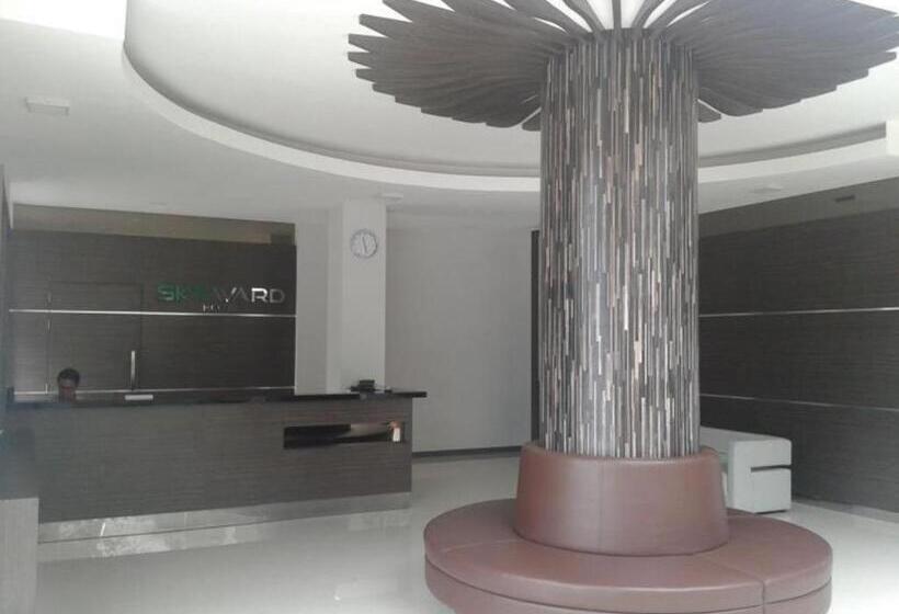 Hotel Skyward