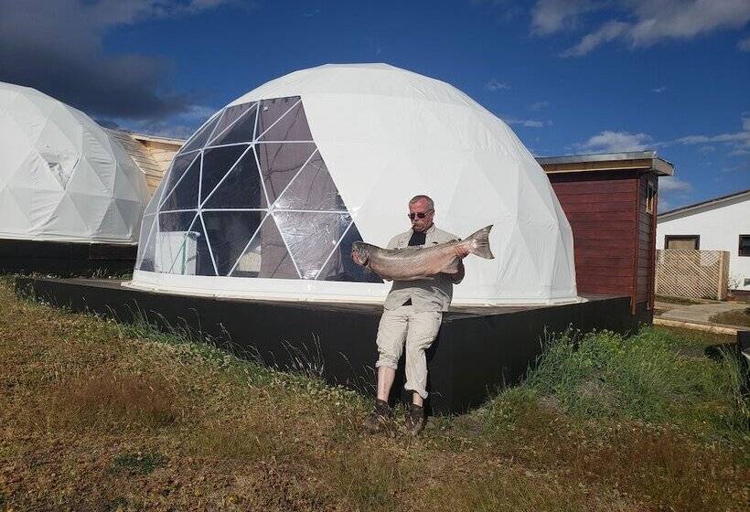 هتل Garden Domes