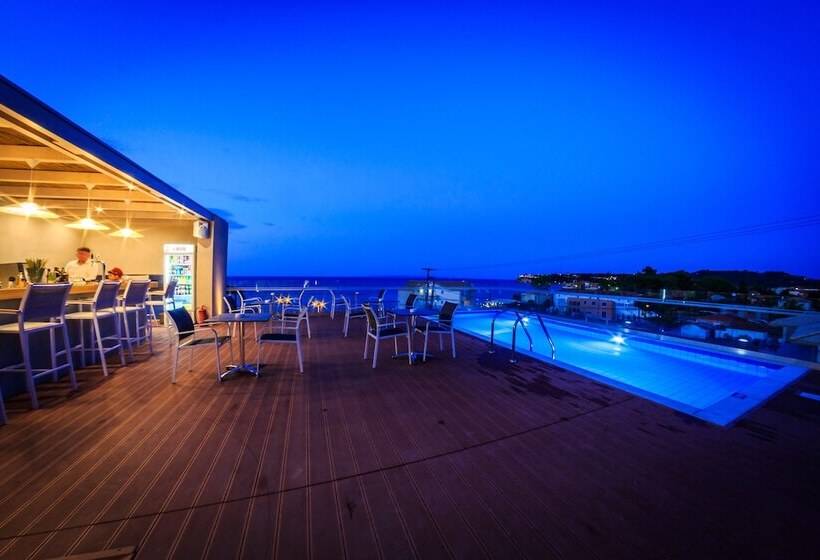 هتل Porto Planos Beach