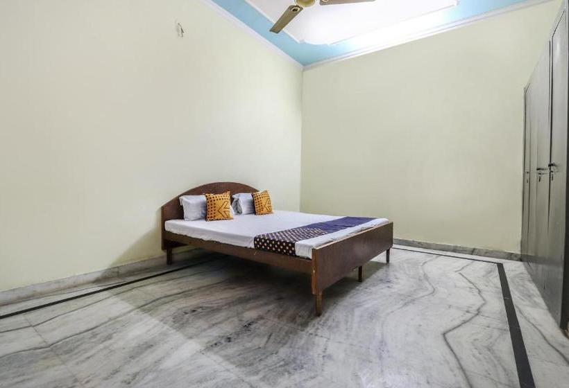 Hotel Spot On 70311 Rangoli Palace