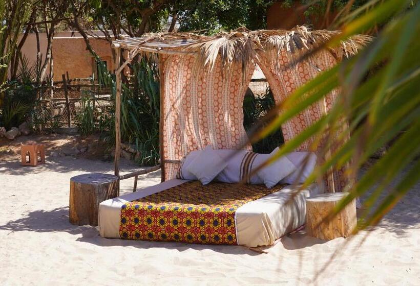 پانسیون Dar Tawarta Guest House Dakhla