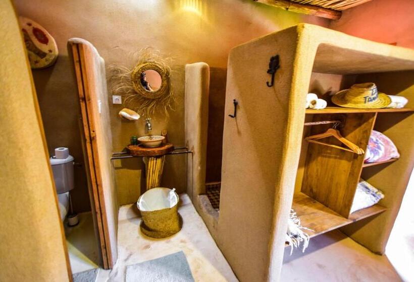 پانسیون Dar Tawarta Guest House Dakhla