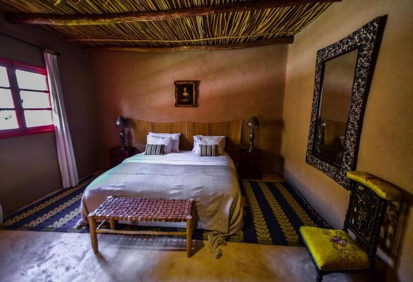 پانسیون Dar Tawarta Guest House Dakhla