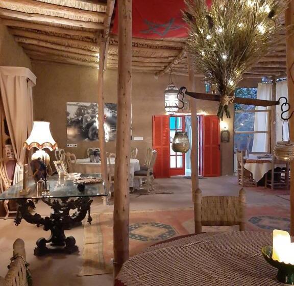 پانسیون Dar Tawarta Guest House Dakhla