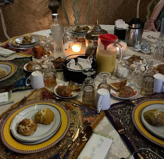 پانسیون Dar Tawarta Guest House Dakhla