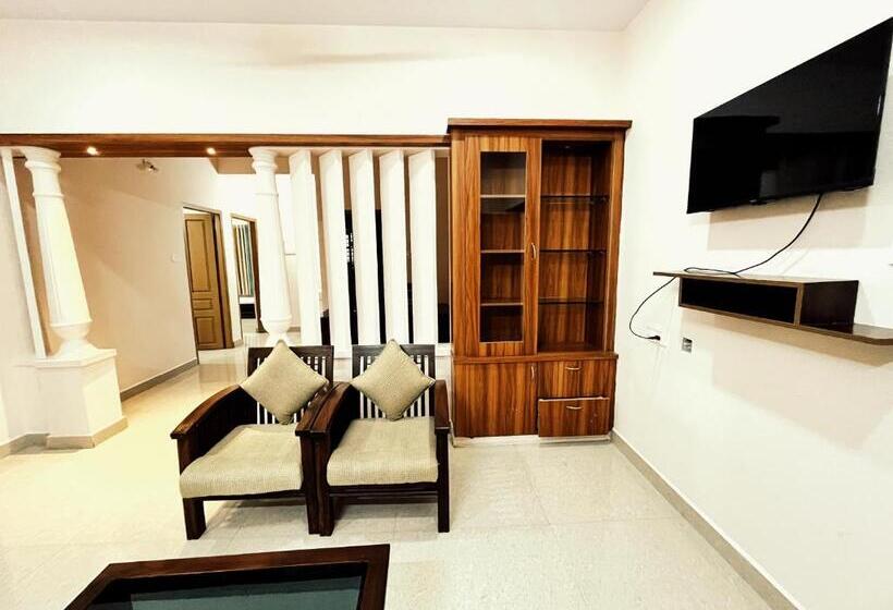 بنسيون Thrissur Villas Home Stay