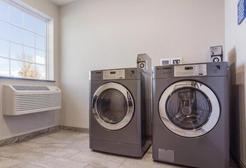 فندق Cobblestone Inn & Suites  Holdrege