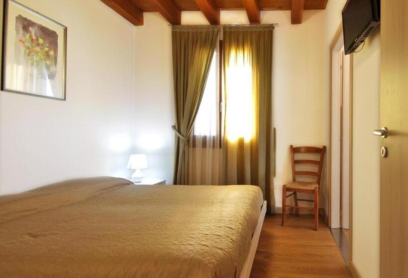 پانسیون Agriturismo Vecio Portico