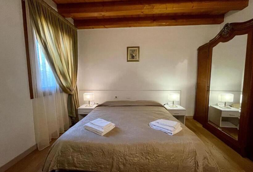 پانسیون Agriturismo Vecio Portico