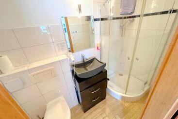 هاستل Bnb Fliegerhaeusle Hagnau 24h Self Check In