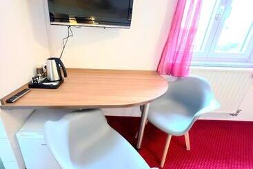 هاستل Bnb Fliegerhaeusle Hagnau 24h Self Check In