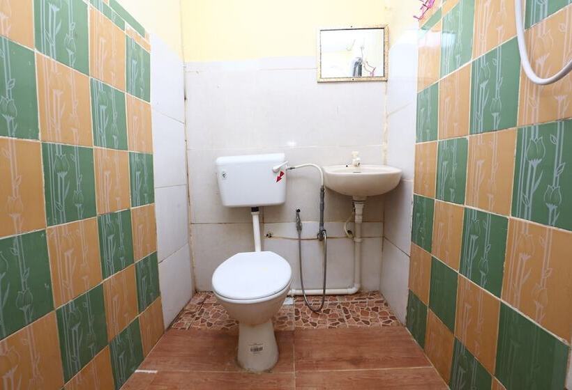 酒店 Oyo 89819 Raz  Kelulut