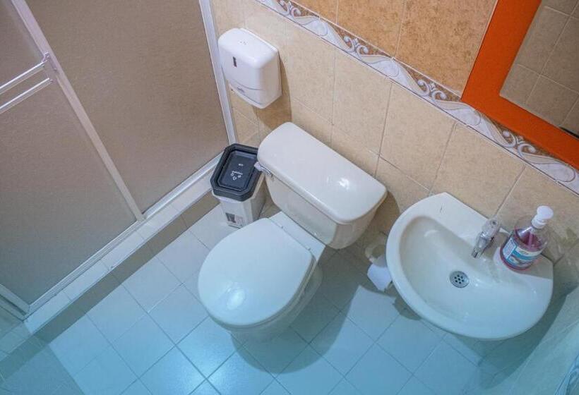 پانسیون Casa Hostal Rico Vacile