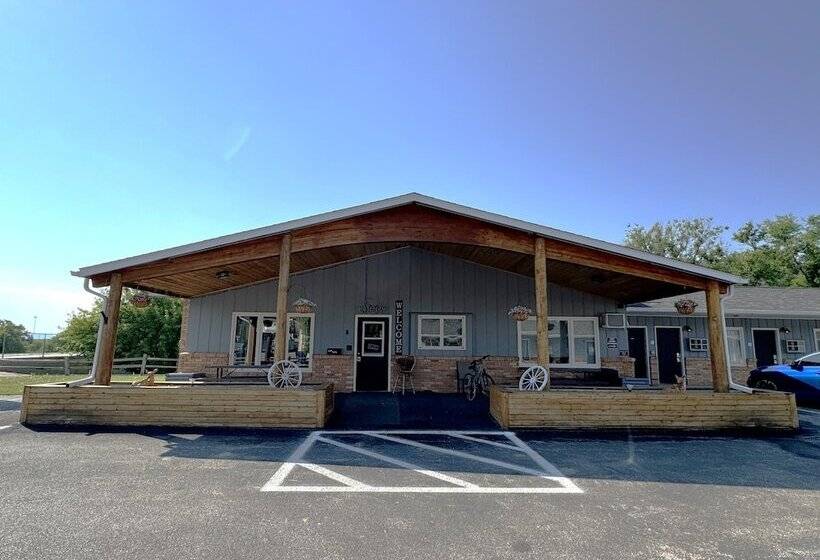 Deer Lodge Motel