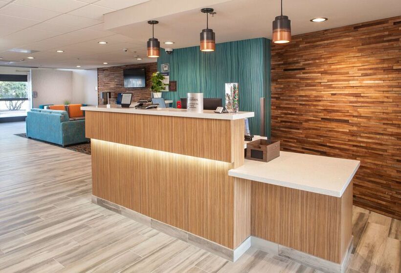 هتل Best Western Plus Sun Canyon