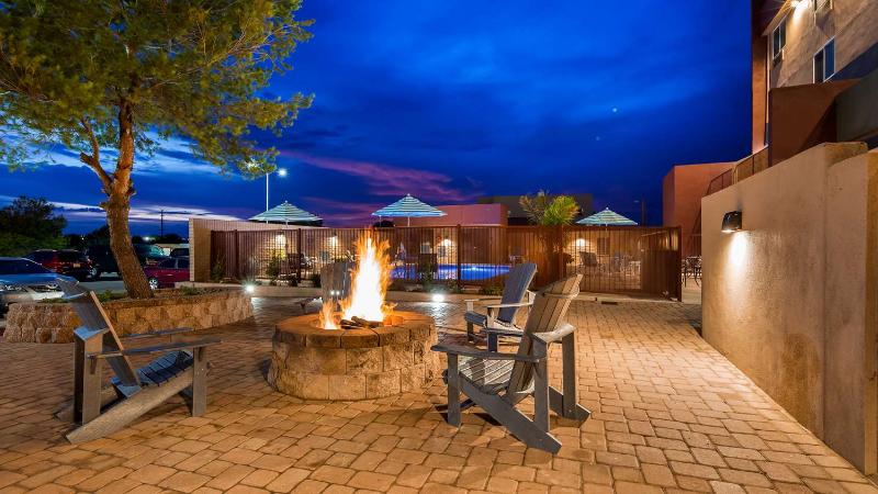 هتل Best Western Plus Sun Canyon