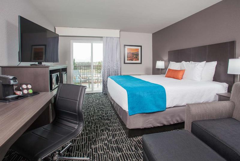 هتل Best Western Plus Sun Canyon