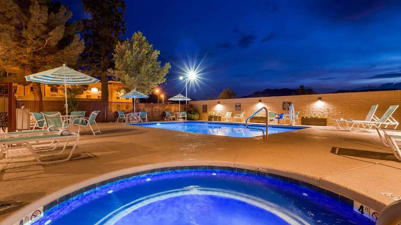 هتل Best Western Plus Sun Canyon