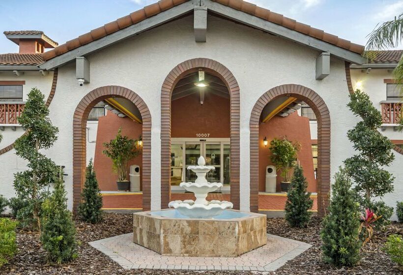 فندق Clarion Pointe Tampa Brandon Near Fairgrounds And Casino