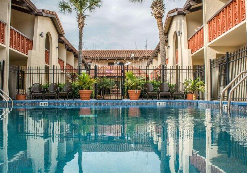 فندق Clarion Pointe Tampa Brandon Near Fairgrounds And Casino