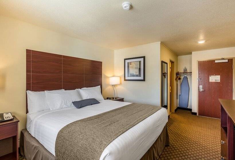 Отель Cobblestone Inn & Suites Merrill