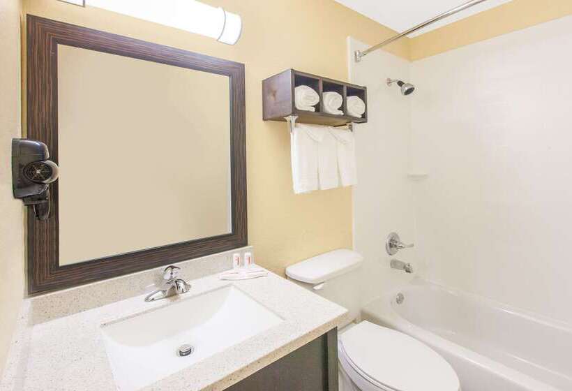 ホテル Days Inn By Wyndham Miami
