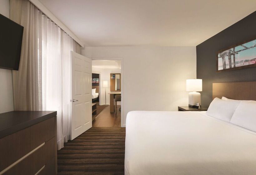 فندق Hyatt House Miami Airport