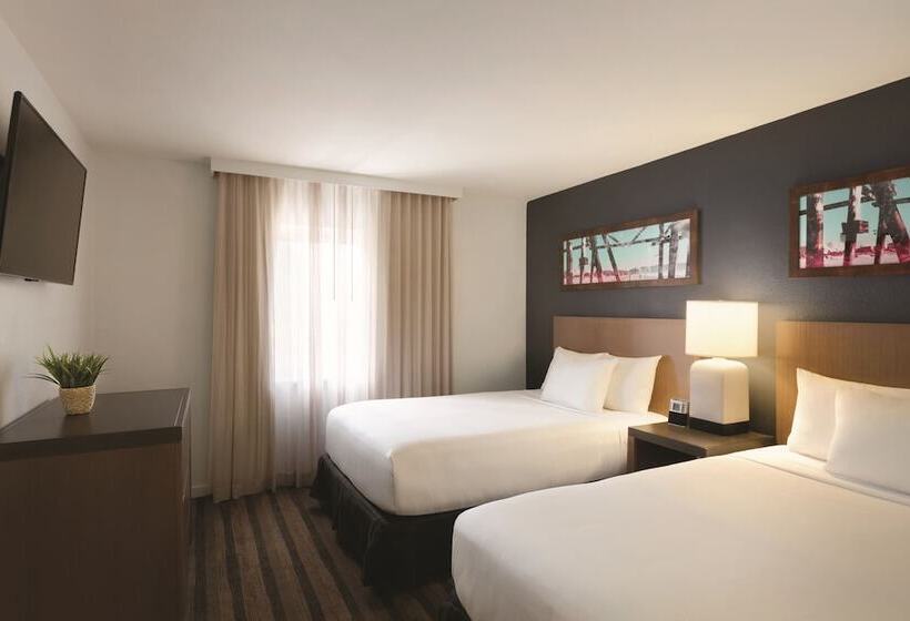 Hyatt House Miami Airport