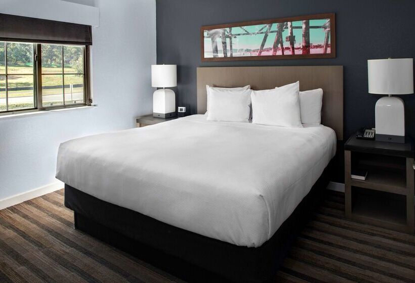 Отель Hyatt House Parsippany Whippany