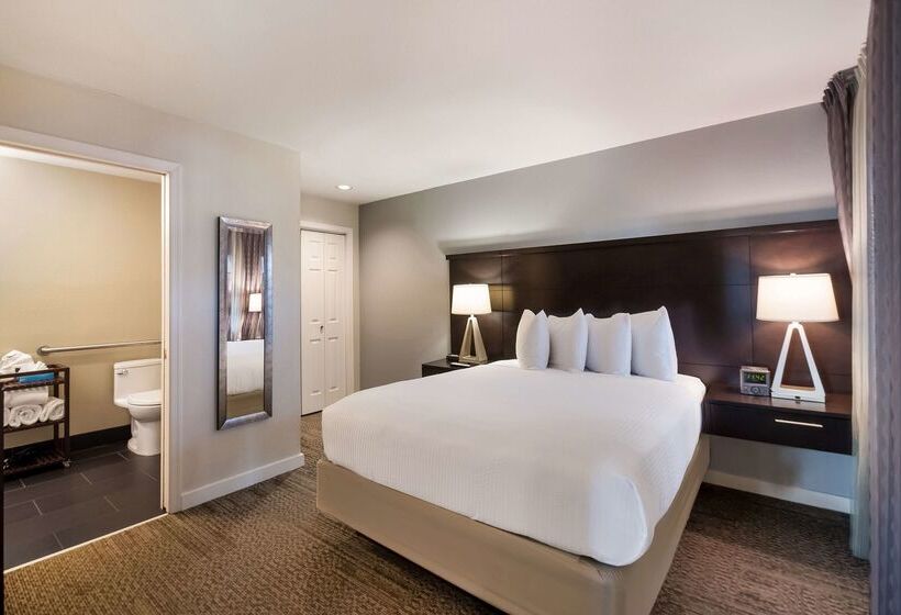 هتل Sonesta Es Suites Dulles Airport