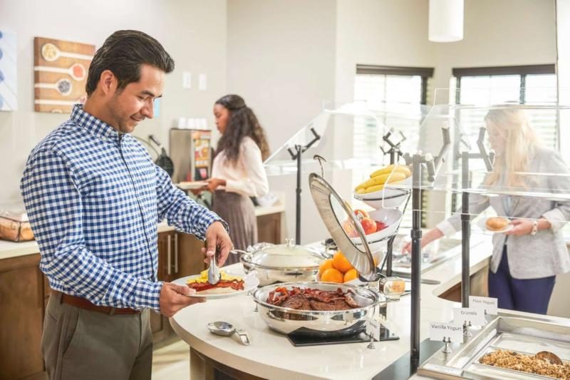 هتل Sonesta Es Suites Dulles Airport
