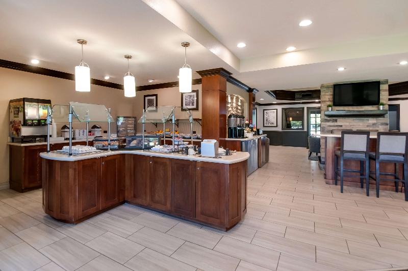 هتل Sonesta Es Suites Dulles Airport