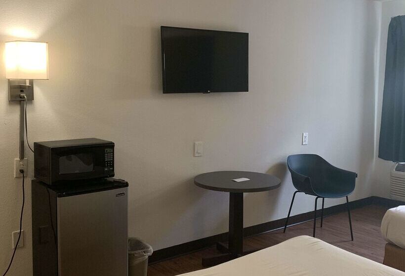 Motel 6  Franklin, Oh