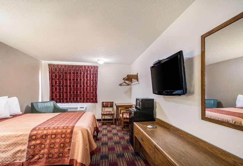 汽车旅馆  Americas Best Value Inn & Suites Harrisonville