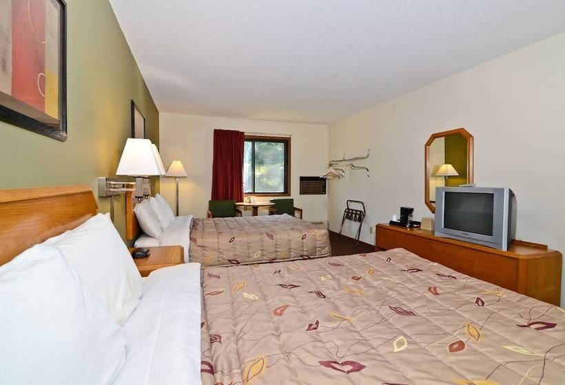 مُتل Amerivu Inn And Suites   Hayward Wi