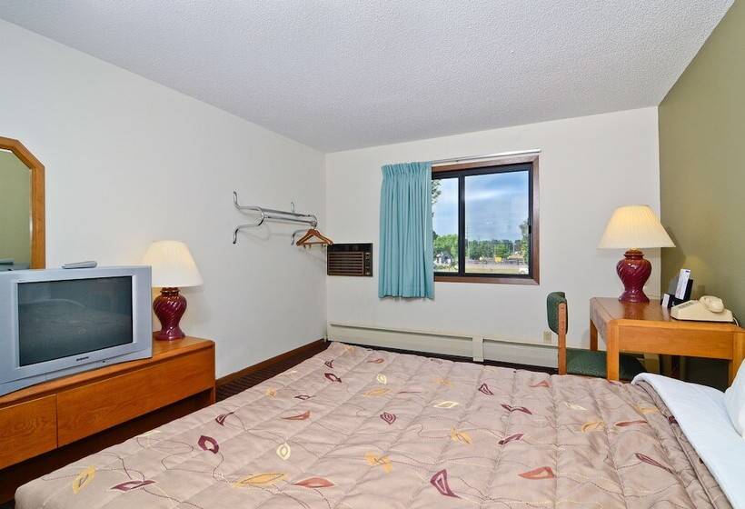 مُتل Amerivu Inn And Suites   Hayward Wi