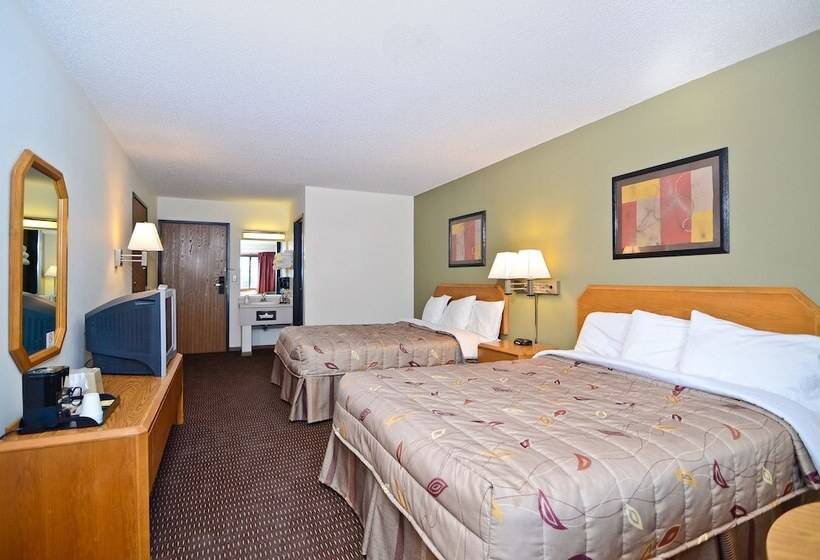 مُتل Amerivu Inn And Suites   Hayward Wi