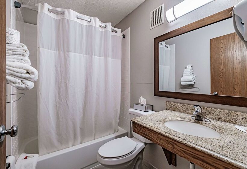 مُتل Days Inn By Wyndham Brunswick Bath Area
