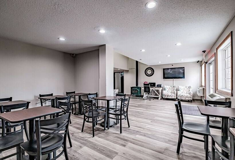 مُتل Days Inn By Wyndham Brunswick Bath Area